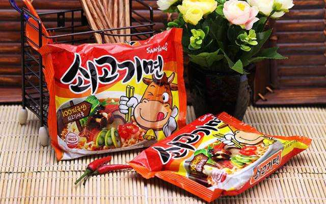 Shop online Dệt Corner - Mì Cay Samyang