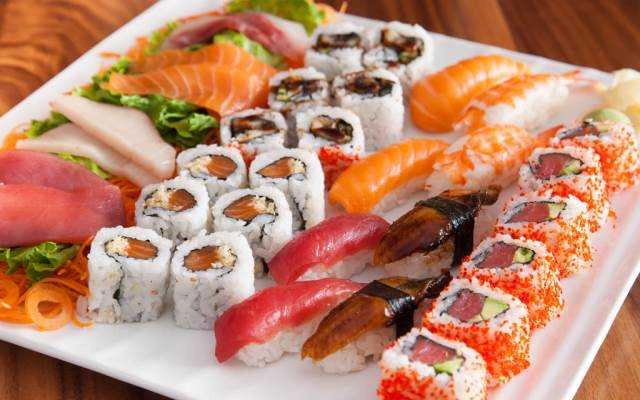 Shop online Wakai Food - Cơm Bento & Sushi