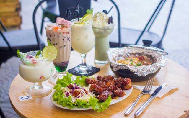 Silent Cafe