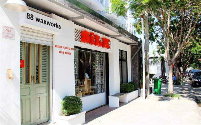 Silk Waxworks
