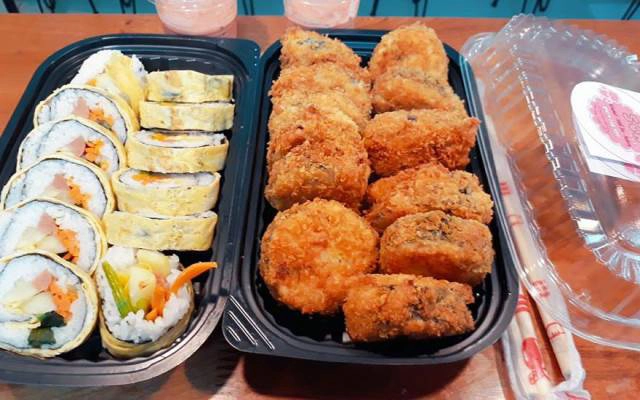 Quán Ăn Sịp Chan's Kitchen - Kimbab, Trà Sữa & Bánh Ngọt