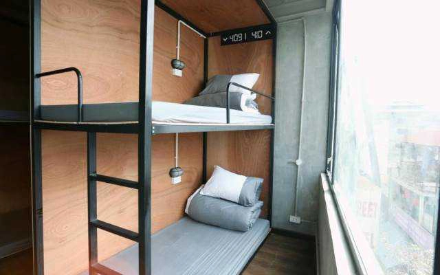 Soft Pillow Hostel