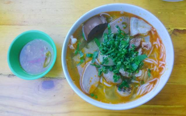 Quán Ăn Sơn Hồng - Cháo, Bún Lòng & Tiết Canh