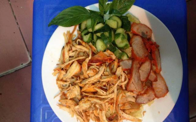 Quán Ăn Sơn Long Quán - Phở Gà, Xôi Gà & Cơm Văn Phòng