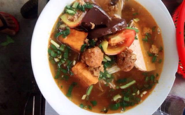 Quán Ăn Sơn Quán - Hủ Tiếu & Bún Riêu