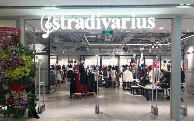 Stradivarius Vietnam - Vincom Đồng Khởi