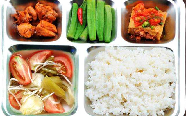 Suất Ăn Công Nghiệp Lê Thanh Sơn