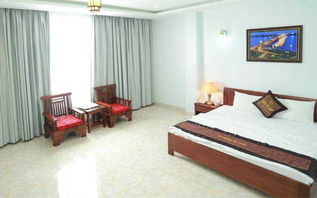 Sunrise Hotel - Trung Sơn