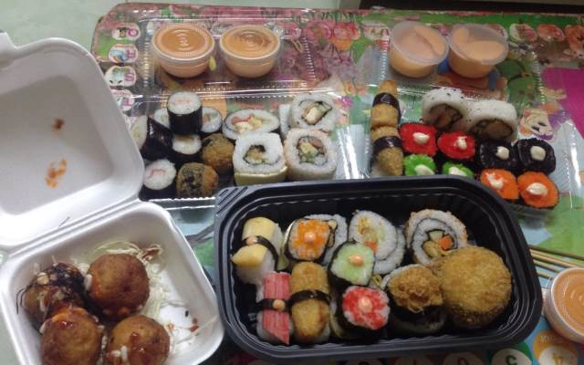 Quán Ăn Sushi Viên