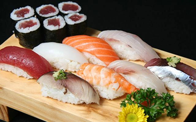 Nhà Hàng Sushi World - Quốc Lộ 22