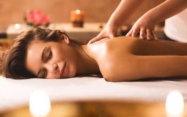 Tẩm Quất Lành Mạnh Góc Phố