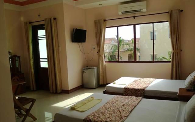 Tấn Hợp Homestay