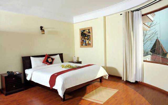 Tân Khang Hotel