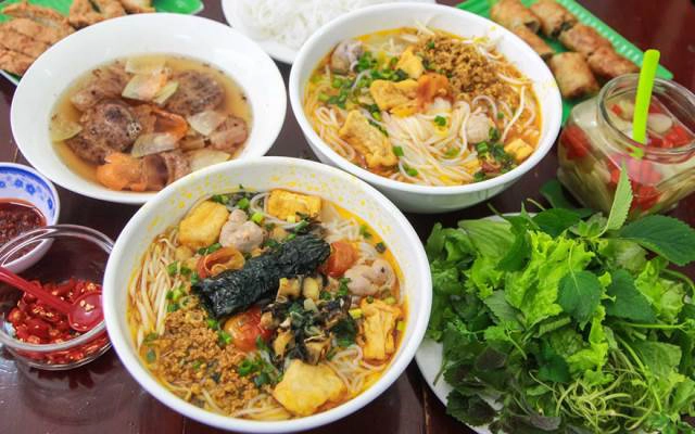 Quán Ăn Tây Hồ Quán - Bún Chả Hà Nội