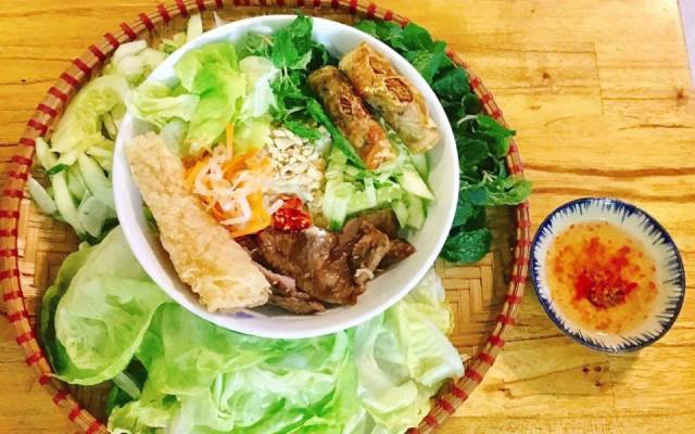 Quán Ăn Tèo Quán - Hương Vị Miền Trung