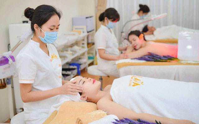 Thẩm Mỹ Viện Lava - Ba Tháng Hai