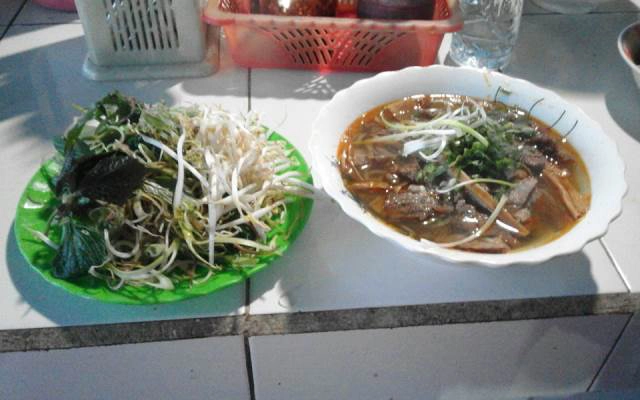 Thắng Thêu - Bún Măng & Bún Bò Giò Heo