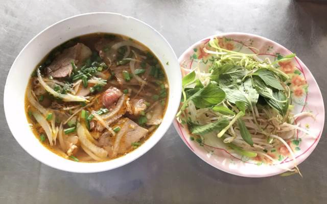 Quán Ăn Thanh Long - Bún Bò Huế