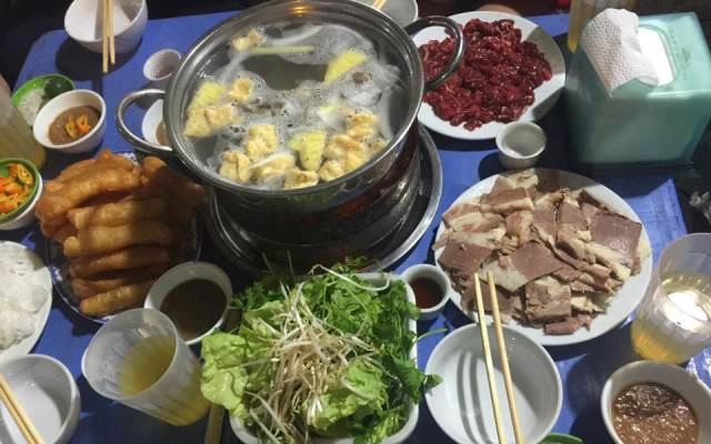 Quán Ăn Thành Tài - Bún Riêu & Lẩu Cua