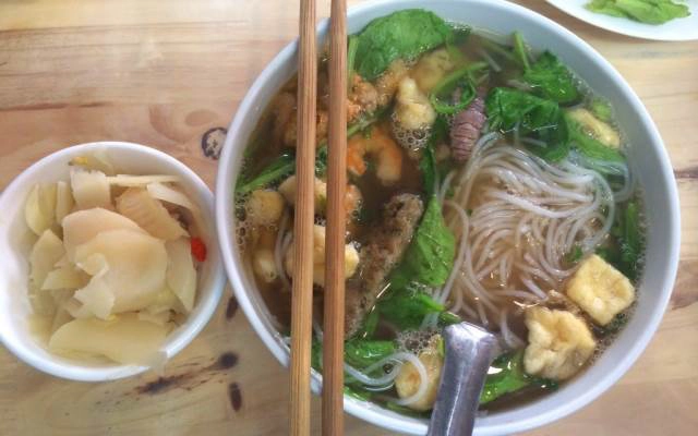 Quán Ăn Thảo Chi - Bún Hải Sản & Bún Chả Quạt Ninh Bình