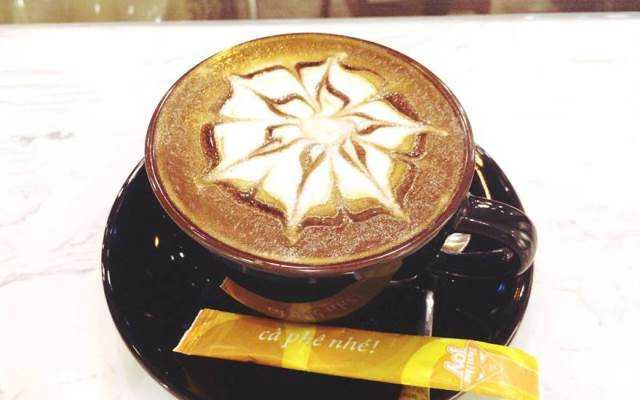 The 1982 Coffee - Nguyễn Thị Định
