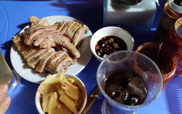 Quán Ăn Thế Anh - Ngan Gà Chặt & Bún Phở Các Loại