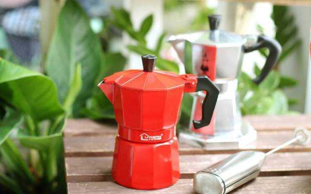The Kaffeine Cafe