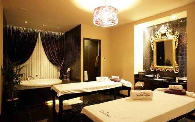The Spa - The Manor