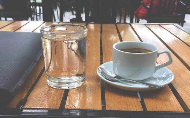 Thõng Coffee - Triệu Việt Vương