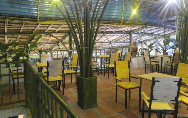 Thứ 6 Cafe