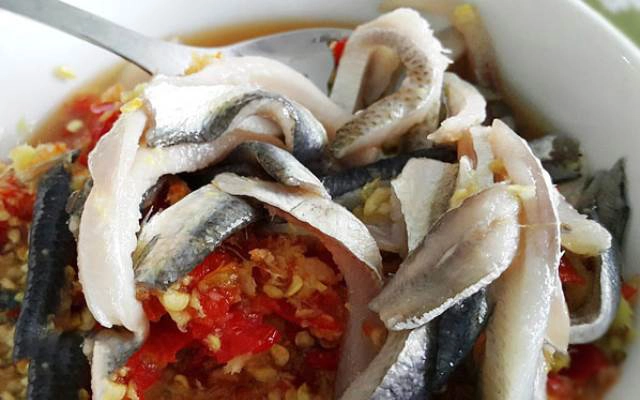 Quán Ăn Thu Bắc - Gỏi Cá Trích