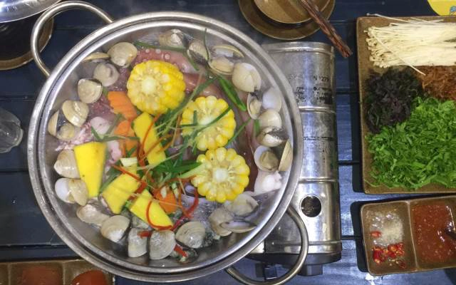 Quán Ăn Thu Thắng - Hải Sản & Lẩu Cua Sông