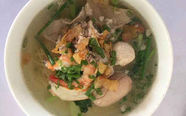 Quán Ăn Thuận Ký - Mì Hủ Tiếu & Chè Nóng Lạnh