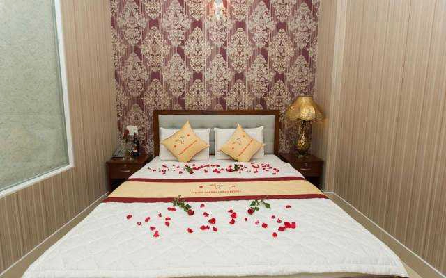 Thuận Phùng Hưng Hotel