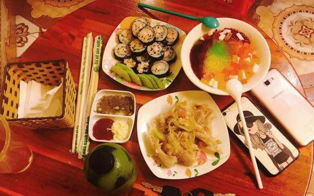 Thương's Kitchen - Quán Ăn Vặt