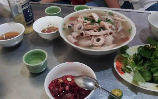 Quán Ăn Thưởng Thu - Cháo Lòng & Tiết Canh