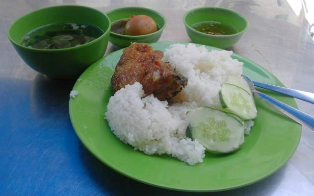 Quán Ăn Thùy Chi - Cơm Bắc Ninh