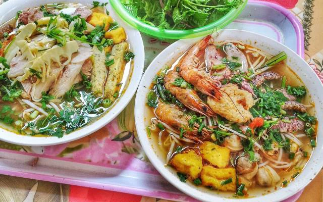 Quán Ăn Thuỷ Lâm Quyền Quán - Bún Cá, Bún Hải Sản & Cơm Rang