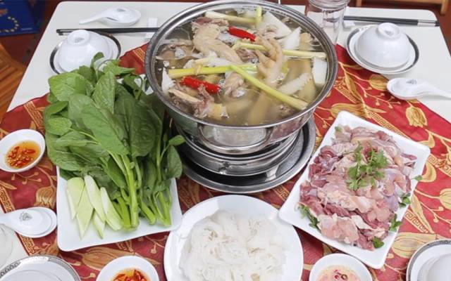 Quán Ăn Nhà Hàng Thủy - Tôm Sauna