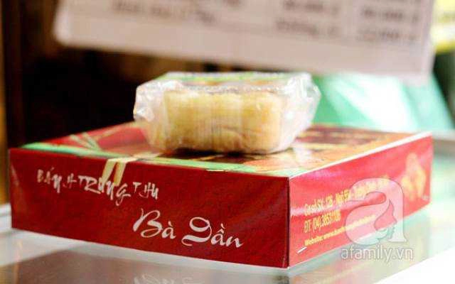 Tiệm Bánh Bà Dần - Bánh Trung Thu Gia Truyền