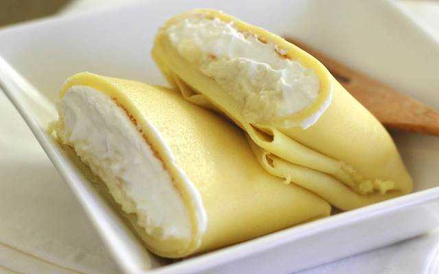 Tiệm Bánh Bánh Crepe Sầu Riêng Kem Tý Jun - Thạch Lam