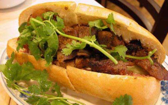 Tiệm Bánh Bánh Mì A Nhiều - Đường Số 9A