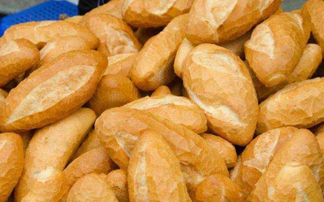 Tiệm Bánh Bánh Mì & Bánh Ngọt - Âu Cơ