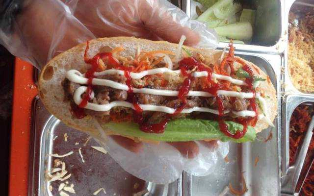 Tiệm Bánh Bánh Mì Bờm