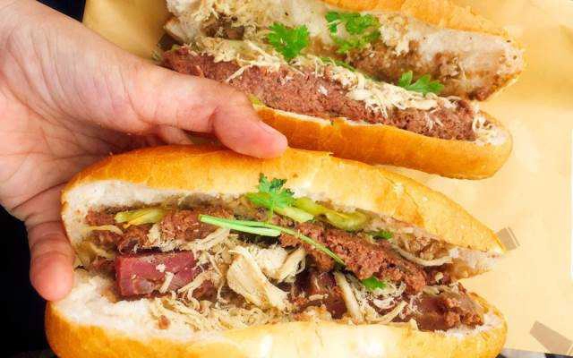 Tiệm Bánh Bánh Mì Hà Nội - Bùi Đình Túy