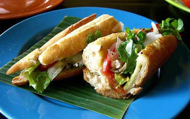 Tiệm Bánh Bánh Mì Hà Nội