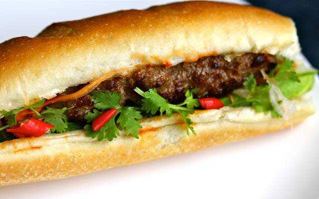 Tiệm Bánh Bánh Mì Hoàng Yến - Hoàng Văn Thụ