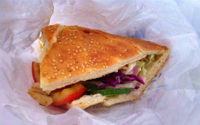 Tiệm Bánh Kebab Mặt Trời Mọc - Hương Vị Thổ Nhĩ Kỳ