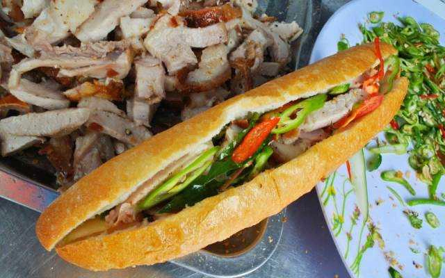 Tiệm Bánh Bánh Mì Mr. King