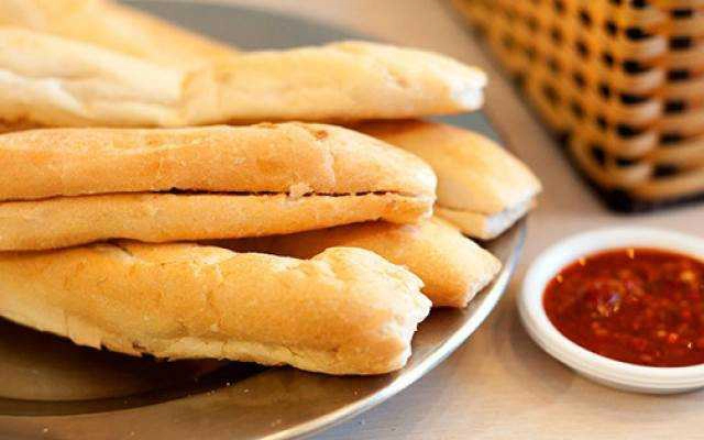 Tiệm Bánh Bánh Mì Pháp - Nguyễn Văn Đậu